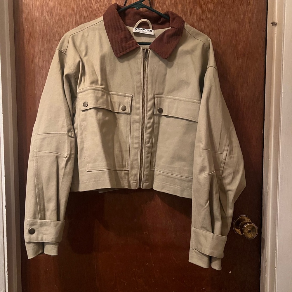 No Boundaries Tan Utility Jacket with Brown Collar